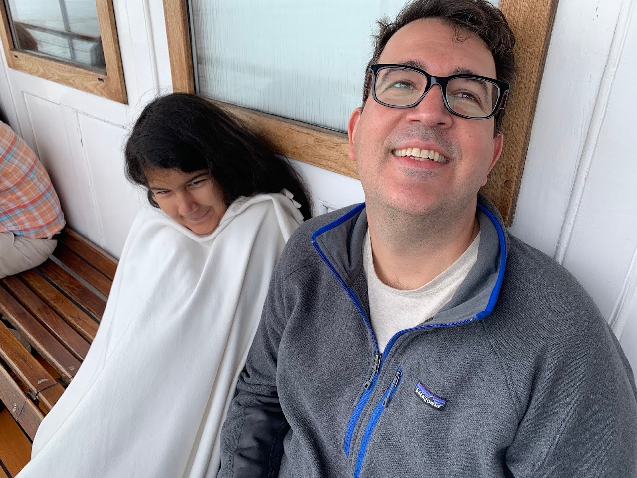 Although it has been mild in Stockholm, it certainly got cold and windy on the boat. But that didn’t stop Casey from hav